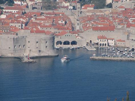 DUBROVNIK---PERLATA-NA-ADRIATIKA